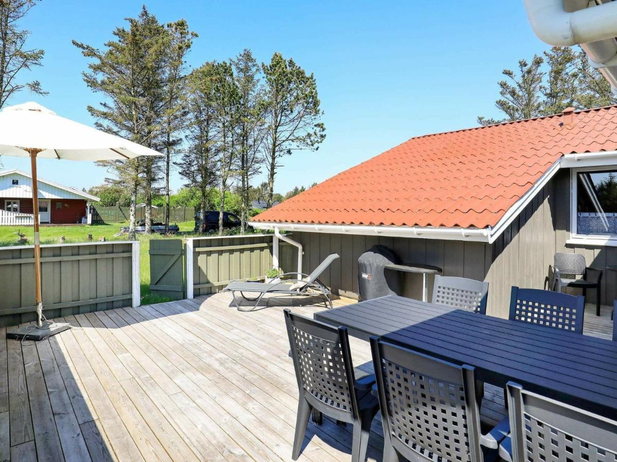 Holiday Home Lokken X Екстер'єр фото